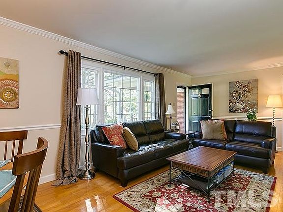 4th image of 2721 Newquay St