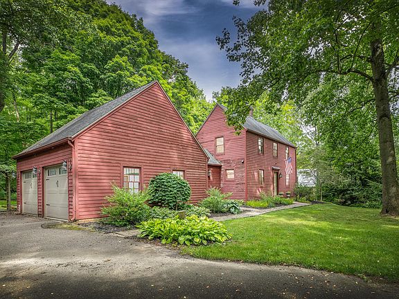 2nd image of 10605 Springwater Dr