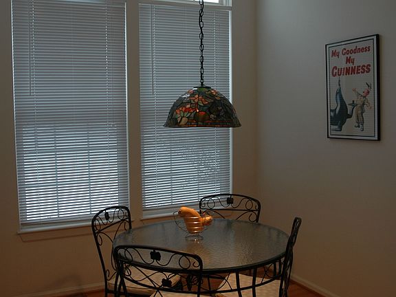 Cozy breakfast nook