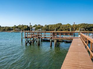 27 Waterway Island Dr, Isle Of Palms, SC 29451