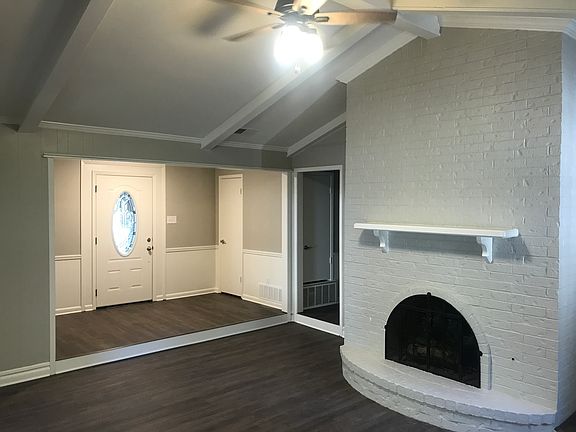 2nd image of 500 Edgewood Ave