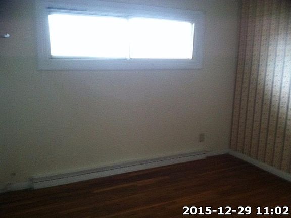 5th image of 2808 Shartle St