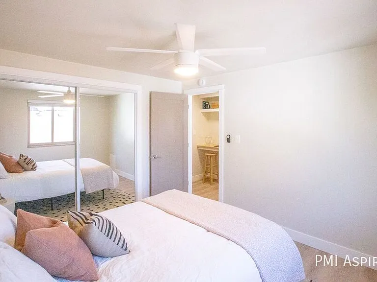 1335 N Gaylord St #102 — Photo 9