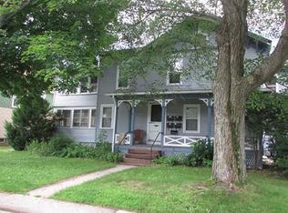 12 Prospect St, Easthampton, MA 01027