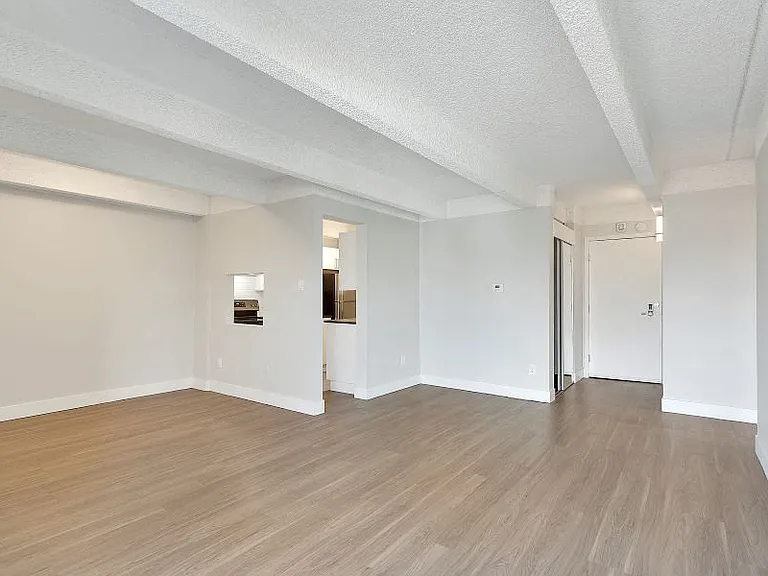 1280 Lafayette — Photo 28