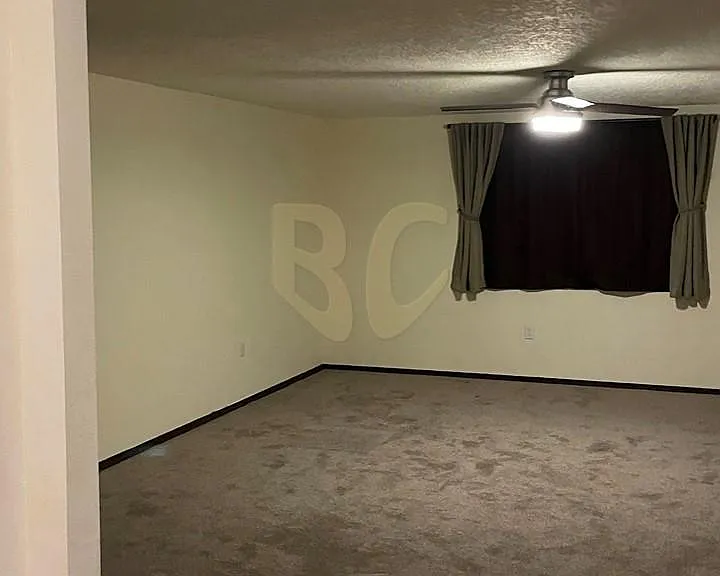 2408 Gretta St NE — Photo 7