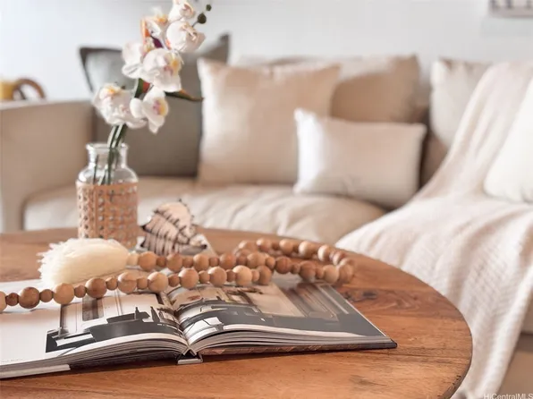 45-315 Lilipuna Rd APT B504, Kaneohe, HI 96744