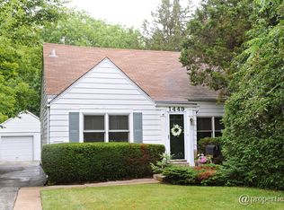 1449 Saint Johns Ave, Highland Park, IL