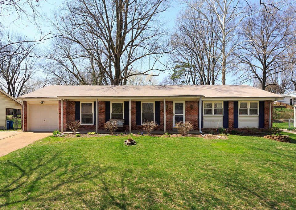 1st image of 733 Gascogne Dr