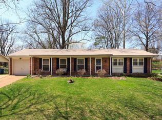733 Gascogne Dr, Saint Louis, MO