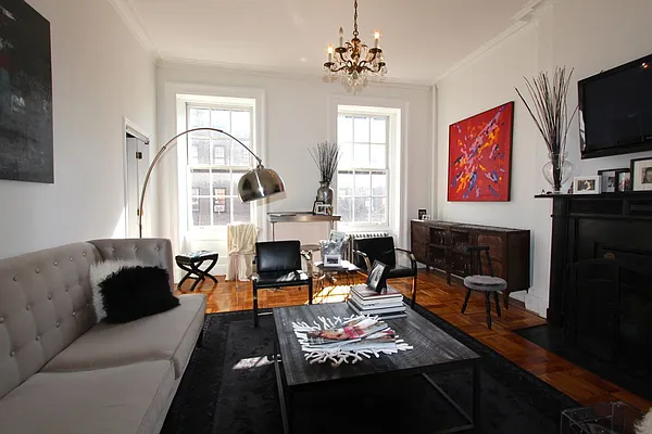 Rented by Town Residential | media 22