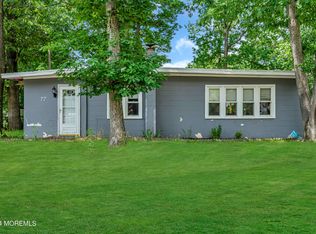 77 Iris St, Browns Mills, NJ 08015