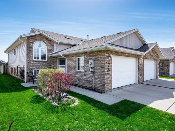 208 Bennie Ave, Leamington, ON N8H 5N9