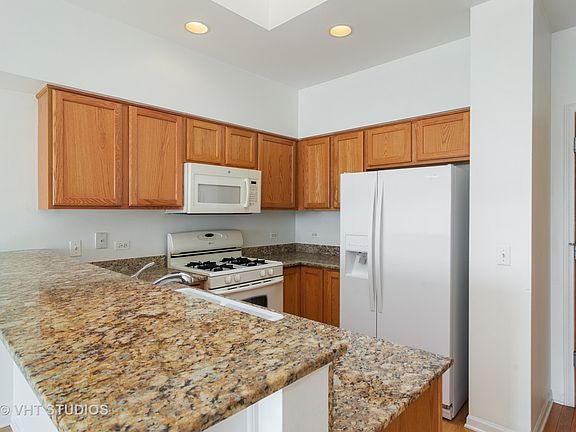 5th image of 405 Creekside Dr #604