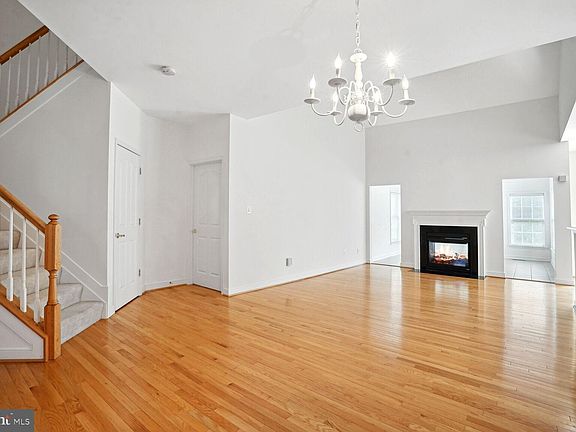 4th image of 13037 Ormond Dr