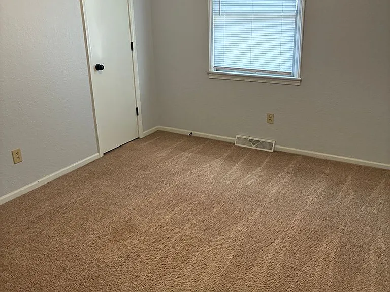 1823 Cedar Ridge Rd — Photo 9