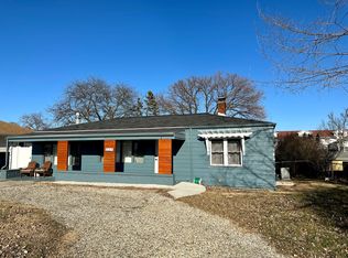327 N Chicago St, New Buffalo, MI 49117