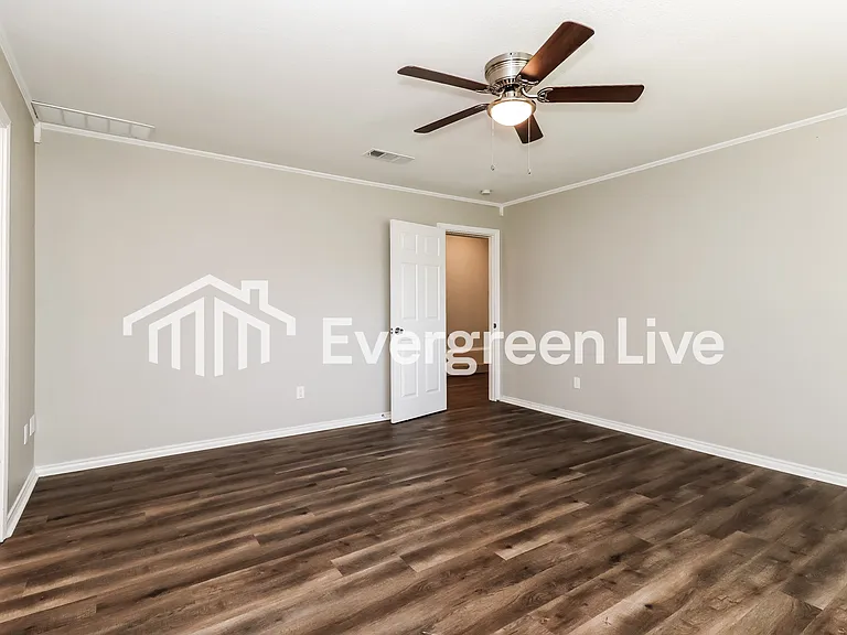 6440 Lavon Dr — Photo 12