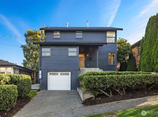 2615 W Crockett St, Seattle, WA 98199
