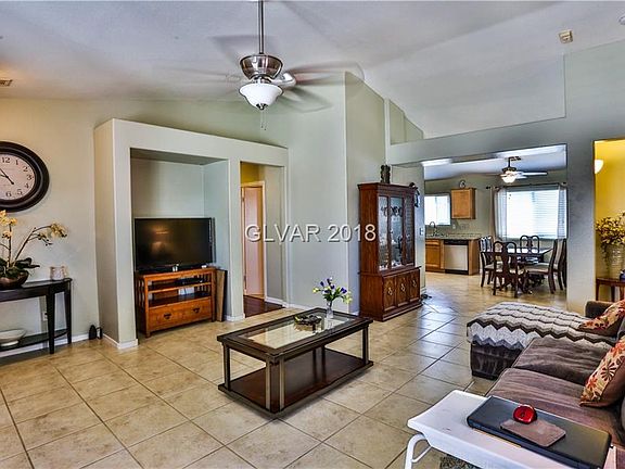 3rd image of 5913 Kentlands St