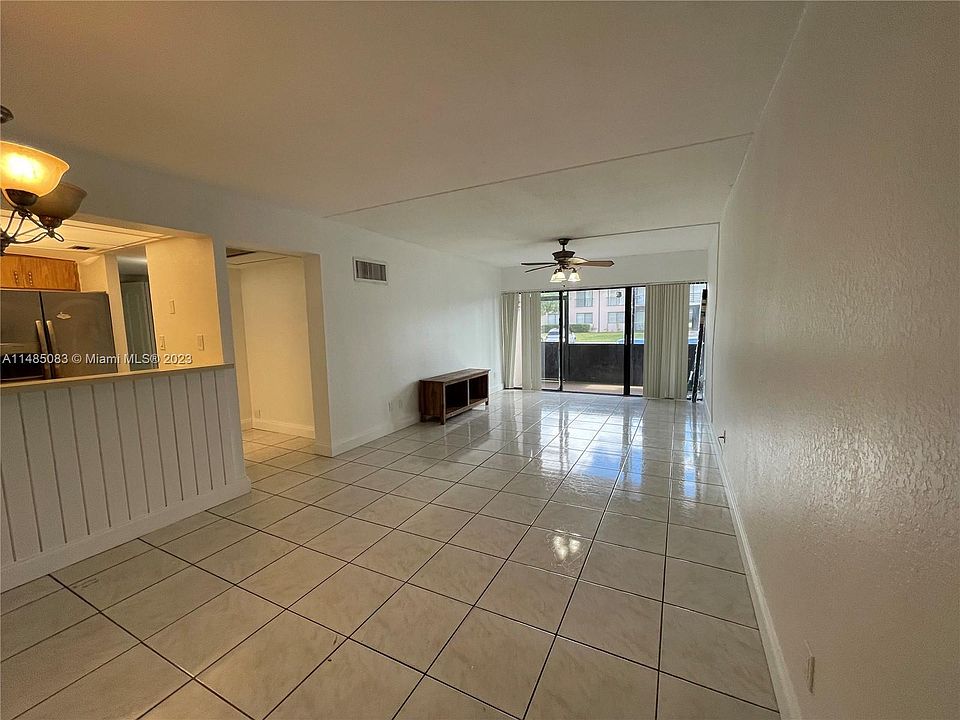 5821 Washington St APT 27, Hollywood, FL 33023 | Zillow