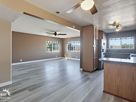 5th image of 9734 Emerald Hill Ln