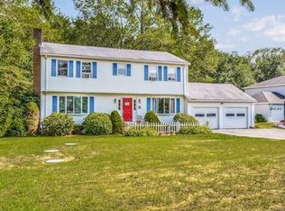 49 Fairview Ave, Dudley, MA 01571