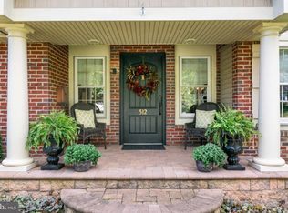 512 Devon Rd, Moorestown, NJ 08057