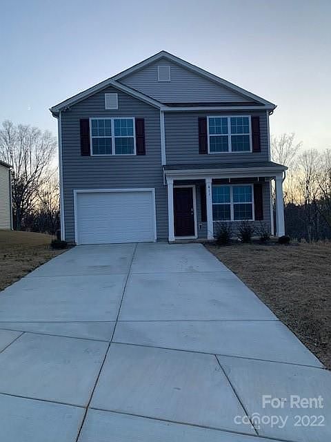1st image of 411 Bennington Dr