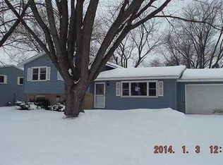 2410 Wood Dr, Beloit, WI 53511