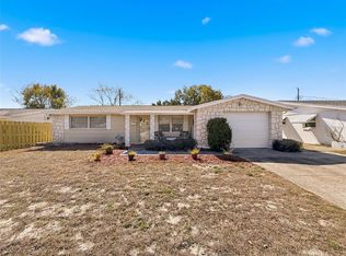 5346 Mosaic Dr, Holiday, FL 34690