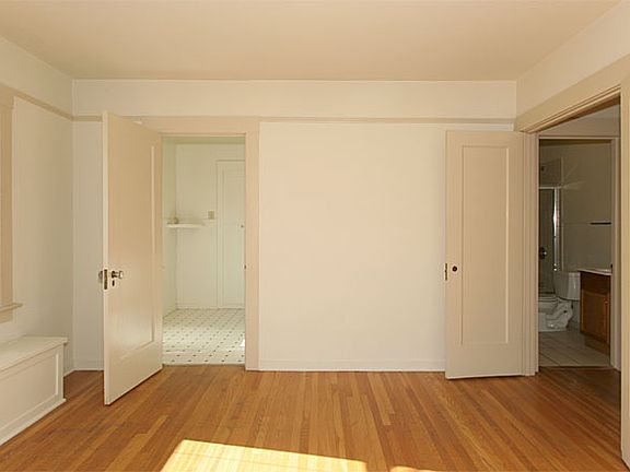 3rd image of 332 Forest Ave APT 7
