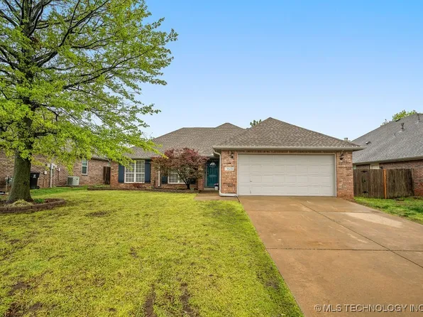 19606 E 49th Pl S, Broken Arrow, OK 74014
