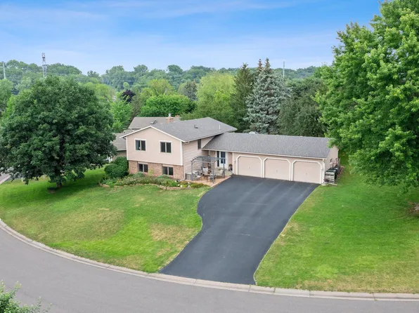 1041 Wedgewood Ln S, Saint Paul, MN 55123