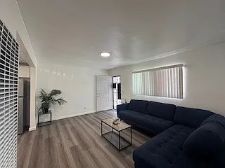 9404 S Figueroa St #4 — Photo 9