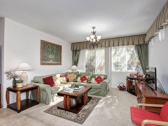 4th image of 20 Loma Verde Ct