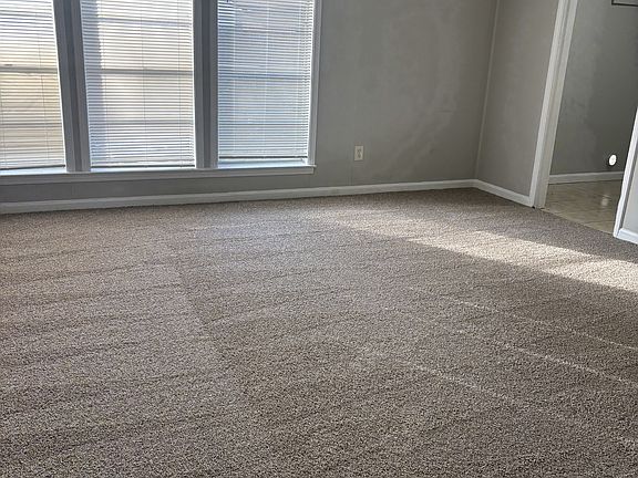 4th image of 5207 Breckenwood Dr