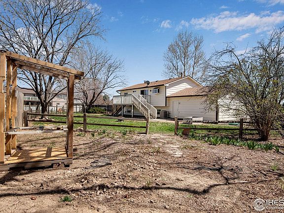 2nd image of 3017 Yellow Wood Ct