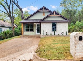 1318 N Whitten Ave, Tyler, TX 75702