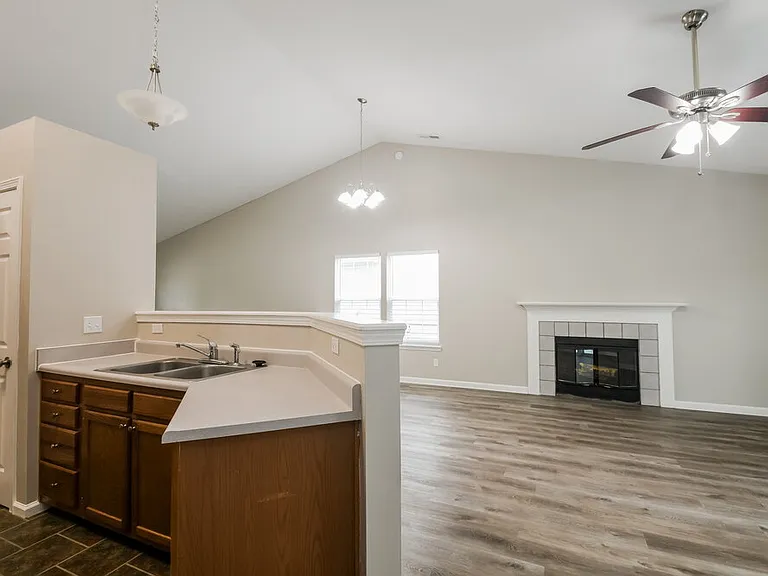 981 Ariel Way — Photo 6