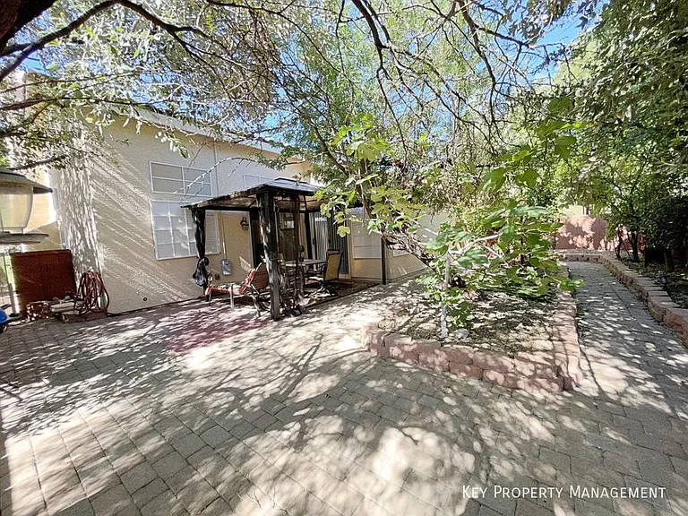 26 Avenida Picasso — Photo 22