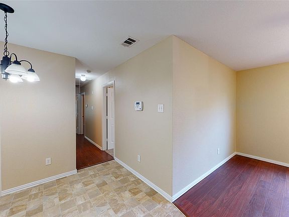 3rd image of 3621 San Rose Dr #3623-1