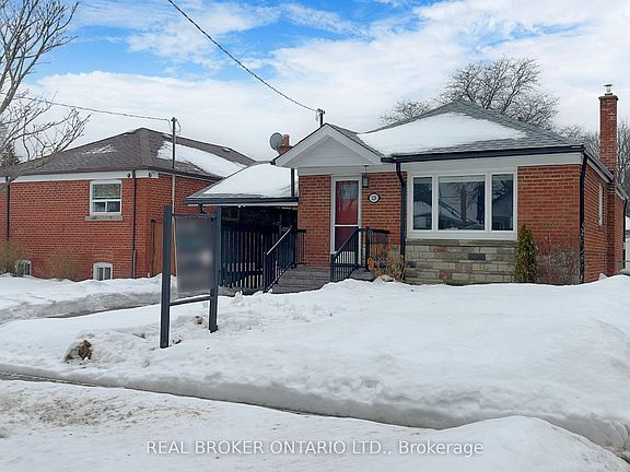 2nd image of 128 Canlish Rd