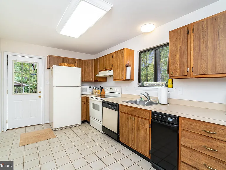7411 Marye Rd — Photo 13