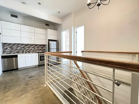 Rented by Native Real Estate LLC | media 24