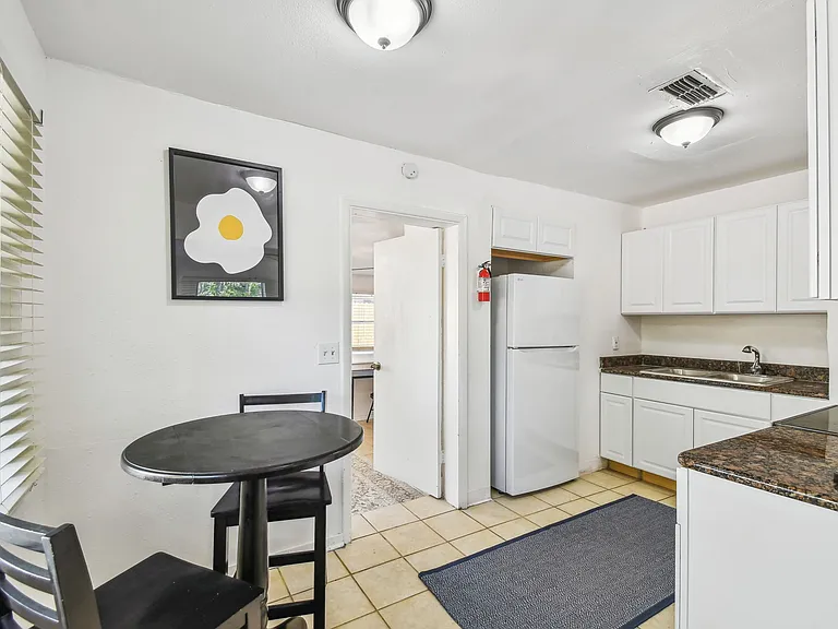 10103 N Lantana Ave — Photo 21