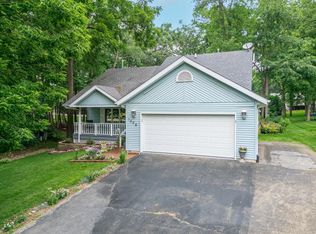 1506 Pier Dr, Davis, IL 61019