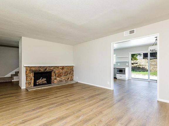 5th image of 8493 Eureka St