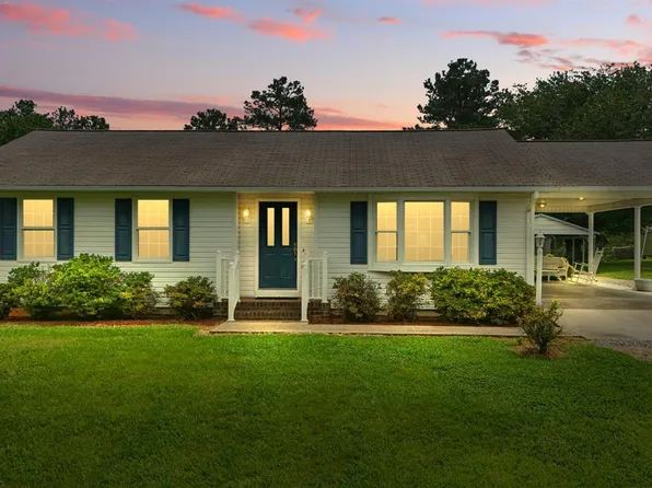 78 Hogan Hill Ln, Lynch Station, VA 24571