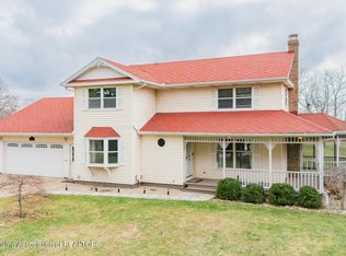 1443 Brookfield Rd, Charlotte, MI 48813